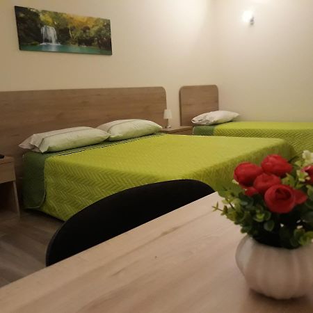 Af Service B&B メザーニェ エクステリア 写真
